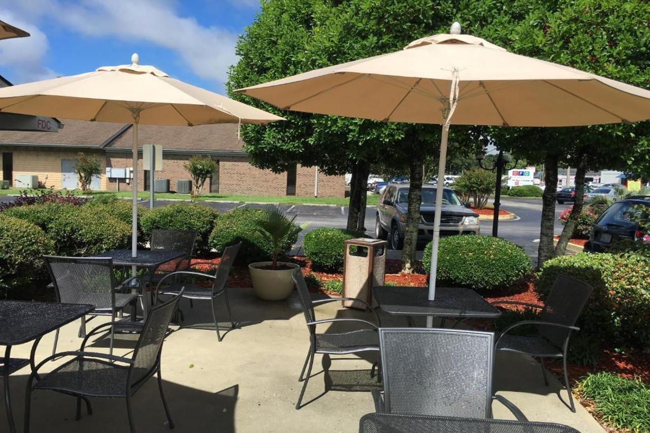 Coastal Inn & Suites Wilmington Extérieur photo
